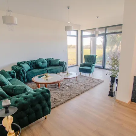 Villa Luxy Luy