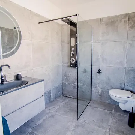 Luxy Luy Villa